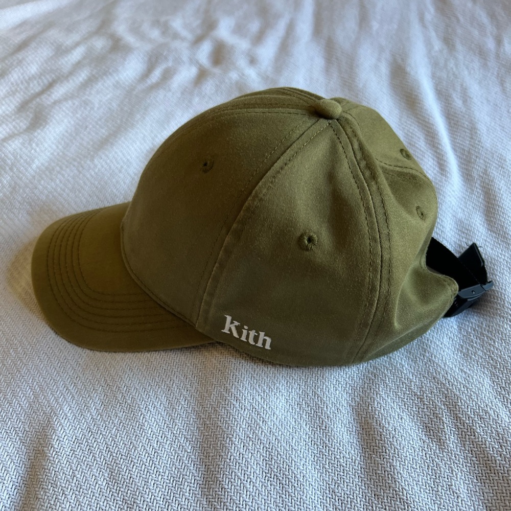 Kith hat